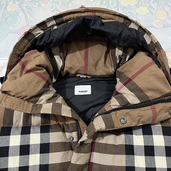 Burberry Checked Hooded Down Jacket - Picture 9 of 15